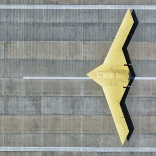 Bombardierul stealth CH-7 al Chinei, dezvăluit la Zhuhai Air Show