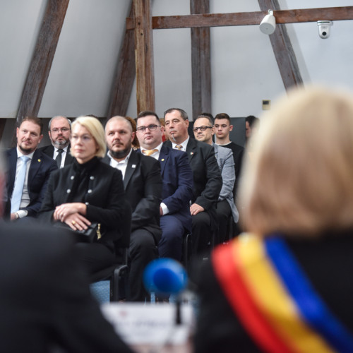 Primarul Astrid Fodor convoacă o ședință extraordinară a Consiliului Local