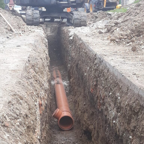 Lucrări de reabilitare a rețelei de apă potabilă pe strada Panselelor