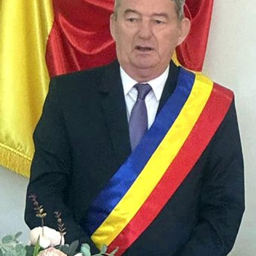 Copiii din comuna Turdaș au nevoie urgentă de un microbuz școlar