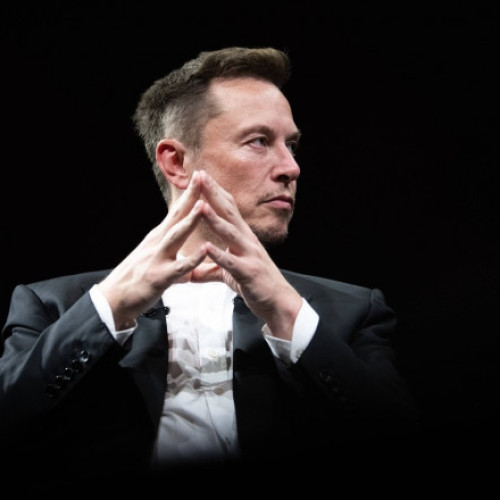 Elon Musk răspunde criticilor unui oficial NATO privind gestionarea rețelei sociale X