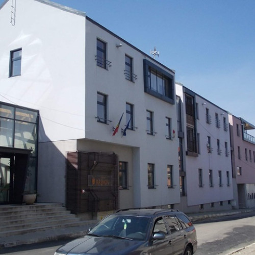 Curtea de Conturi efectuează un audit financiar la Primăria Râșnov