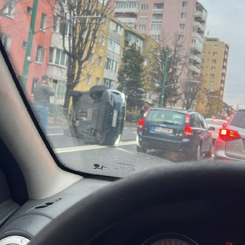 Accident pe Bulevardul Grivitei din Brașov