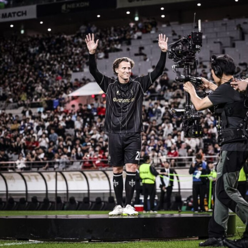 Fostul atacant Diego Forlan debutează cu o înfrângere la Openul Uruguayului