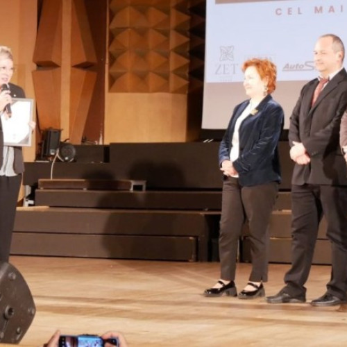Universitatea de Vest "Vasile Goldis" din Arad premiată la Gala "Romania esti TU"