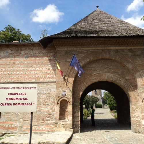 Creștere a turismului în județul Dâmbovița în august 2024