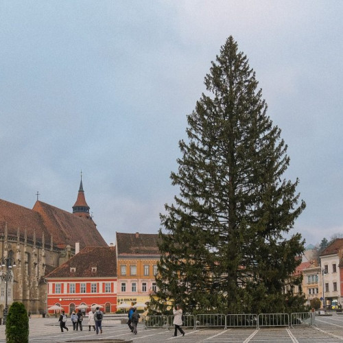 Brașovul se pregătește pentru sărbătorile de iarnă