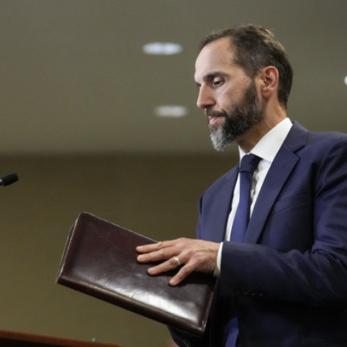 Suspendarea procedurii judiciare împotriva lui Donald Trump