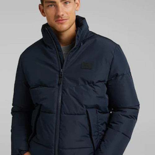 Ghid pentru alegerea unei geci de iarnă pentru bărbați