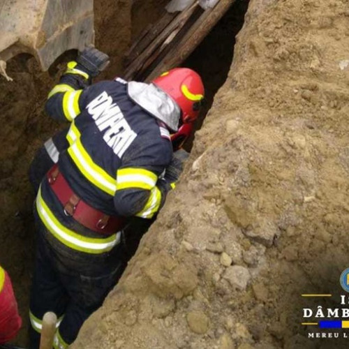 Patru muncitori surprinși sub un mal de pământ în comuna Săpoca