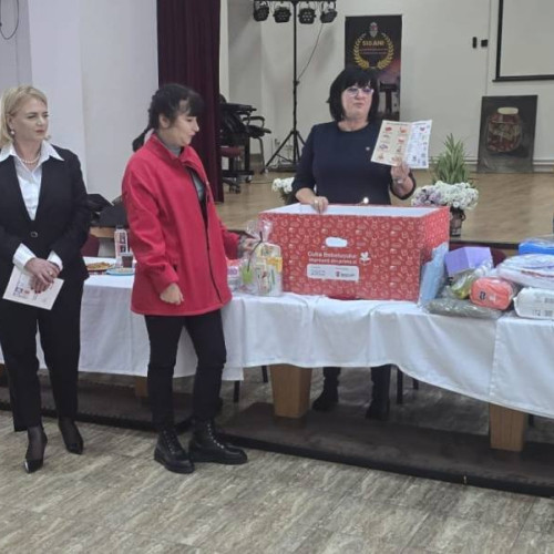 Campania "Cutia Bebelusului" ajută familiile vulnerabile din județul Dâmbovița