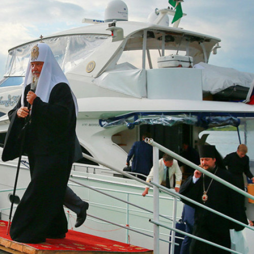 Elitele politice din Rusia călătoresc în străinătate cu pașapoarte diplomatice