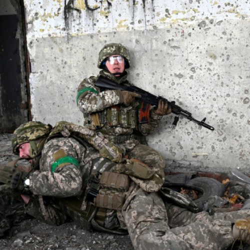 Rusia recucerește teren în estul și sud-estul Ucrainei, iar conflictul continuă să escaladeze