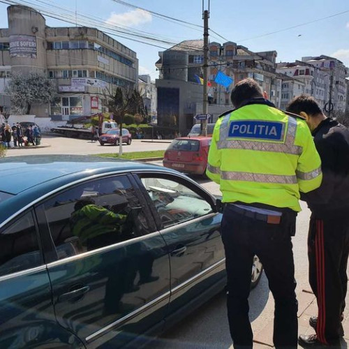 Acțiuni ale poliției pentru siguranța traficului: trei șoferi fără permis sau sub influența alcoolului depistați