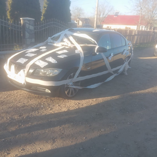 Un botosanean a descoperit duminica masina infasurata in hartie