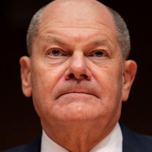 Olaf Scholz reafirmă suportul Germaniei pentru Ucraina, în ciuda criticilor pentru discuția cu Putin