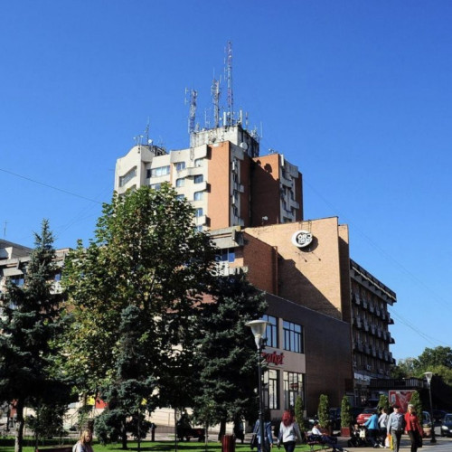 Tragedie la Hotel Gorj din Târgu Jiu: un bărbat a fost găsit decedat