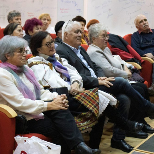 Seniorii din Râșnov își pot pune în practică pasiunile printr-un nou program