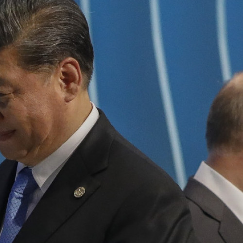 China îndeamnă din nou la pace în Ucraina, după decizia SUA de a sprijini Kievul