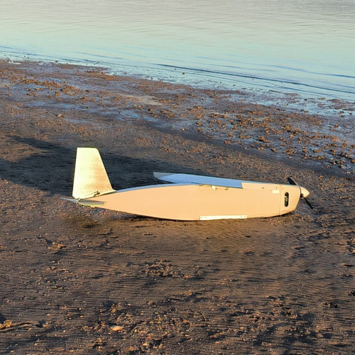 O dronă suspectă a fost găsită pe malul Prutului, în Botoșani