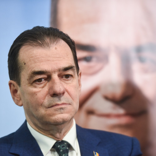 Ludovic Orban se retrage din cursa pentru Președinția României și o susține pe Elena Lasconi