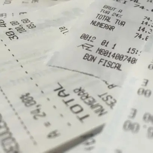 Operatorii economici nu mai sunt obligați să elibereze bon fiscal la plățile cu cardul