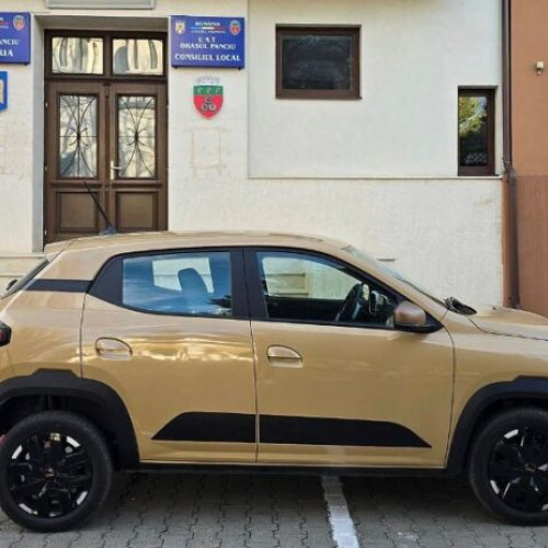 Primăria Panciu achiziționează două mașini electrice Dacia Spring