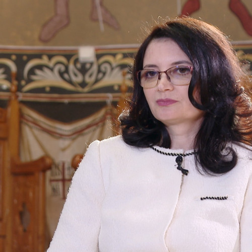 O botosaneancă este printre cei mai renumiți pictori bisericești din România