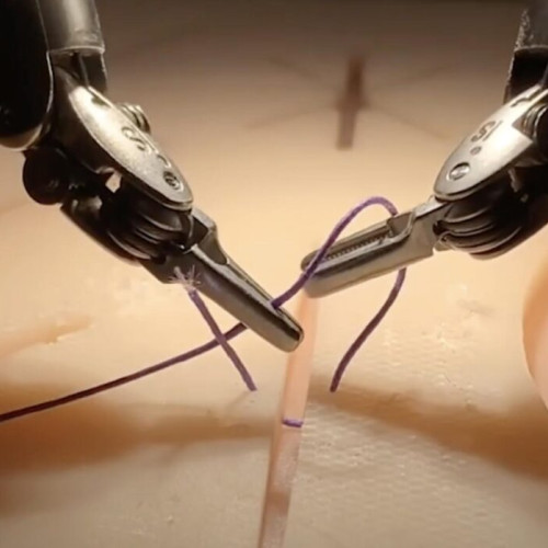 Un sistem de formare revoluționar deschide "o nouă frontieră" în robotica medicală