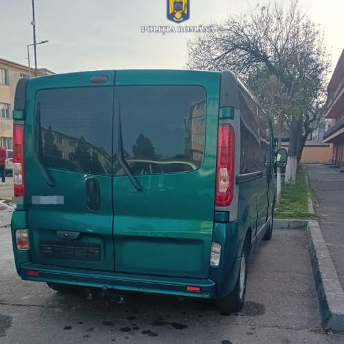 Acțiune a poliției din Rovinari împotriva transportului ilegal de persoane