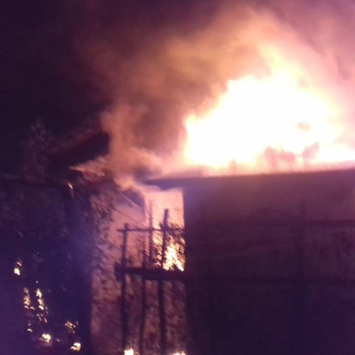 Incendiu la o locuință în Salcioara, o persoană a avut nevoie de îngrijiri medicale