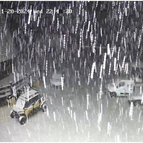 Prima ninsoare a sezonului în Muntii Apuseni și Muntii Sureanu