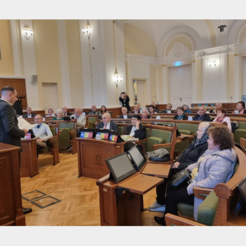 Viceprimarul Teofil Filimon a onorat cuplurile la Nunta de Aur