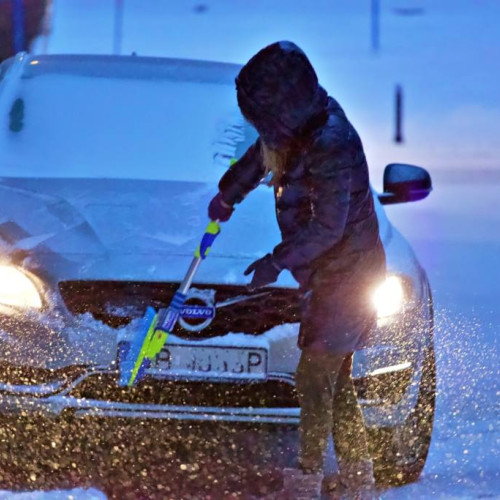 Titi Aur oferă sfaturi pentru încălzirea corectă a motorului iarna