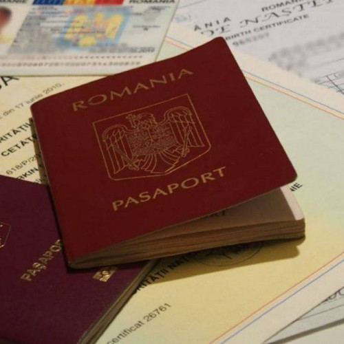 Retea de identitate falsă descoperită în estul României