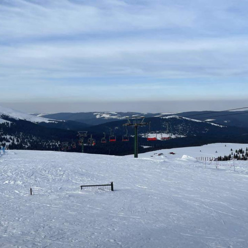 Sezonul de schi 2024-2025 începe în județele Alba, Bihor, Sibiu, Hunedoara, Cluj și Vâlcea