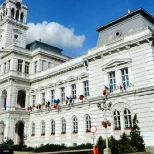 Palatul Administrativ din Arad va fi iluminat în portocaliu pe 25 noiembrie