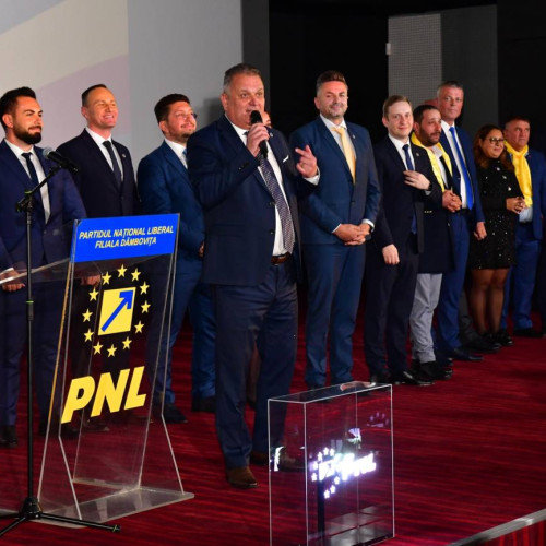 Partidul Național Liberal Dâmbovița își prezintă candidații pentru alegerile parlamentare