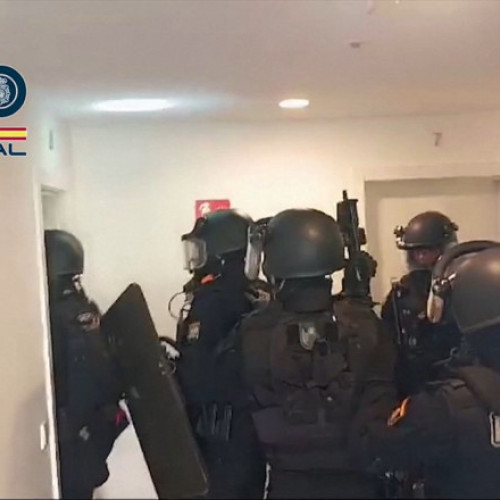 Descoperirea unei rețele de asasini minori în Europa