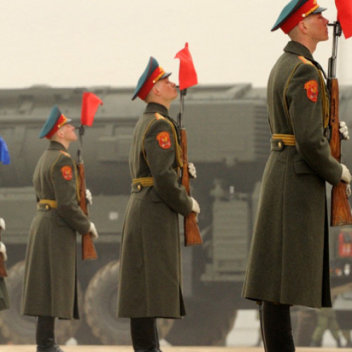 Rusia anunță utilizarea unei noi rachete balistice hipersonice în Ucraina