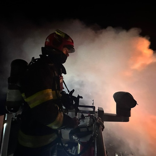 Accident pe podul de la Holt, în Bacău: toate persoanele implicate s-au salvat