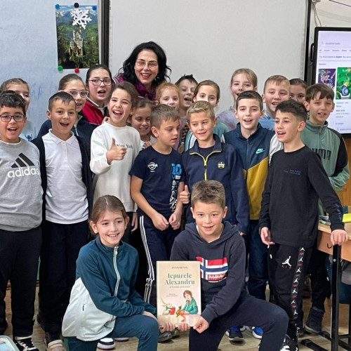 Scriitoarea Ana Barton își întâlnește fanii la Târgoviște