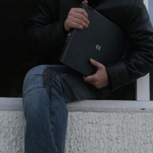 Furt calificat în Satu Mare: Un bărbat identificat de poliție