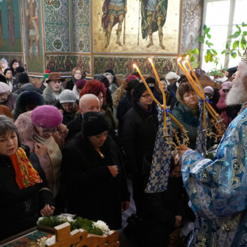 Sărbătoarea Intrării în biserică a Maicii Domnului, un moment spiritual la Galați