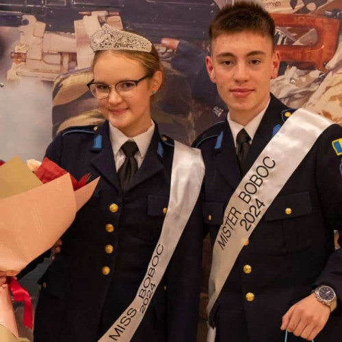 Colegiul Național Militar "Mihai Viteazul" din Alba Iulia a găzduit balul bobocilor 2024