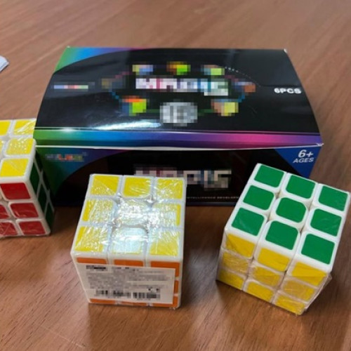 Poliția de frontieră confiscă 9.000 de jucării contrafăcute în Portul Constanța Sud-Agigea