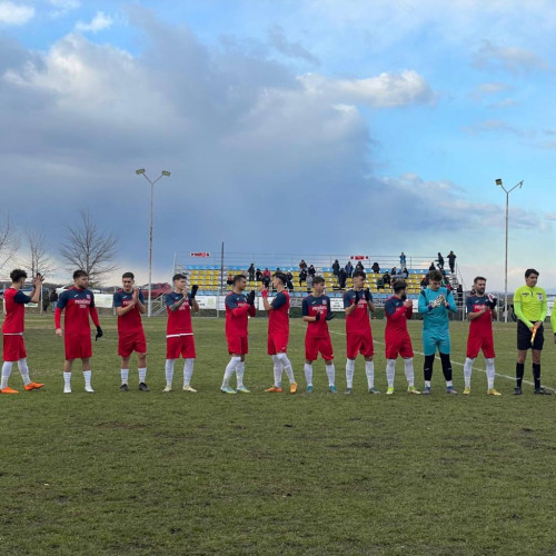 Urban Titu obține o victorie importantă în fața propriilor fani