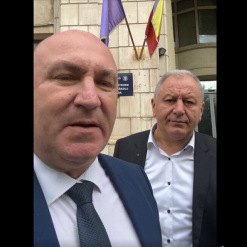 Primarul Gabriel Lazany răspunde acuzațiilor fostului edil Ioan Turc