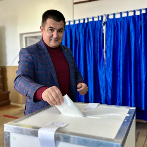 Adrian Bughiu a votat în comuna Rociu: "Am ales schimbarea!"