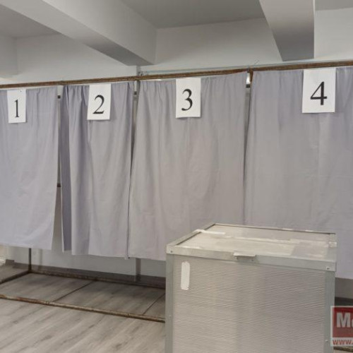 Aproape 3 milioane de români au votat până la ora 12 în alegerile prezidențiale